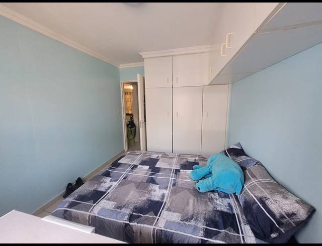 2 BEDROOM APARTMENT TO LET IN ESSENWOOD